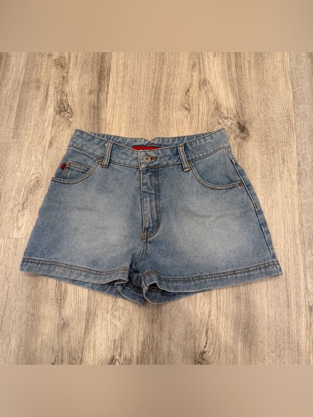 Zana Di Vintage High Rise Light Wash Denim Shorts Size 5‎ 100% Cotton
